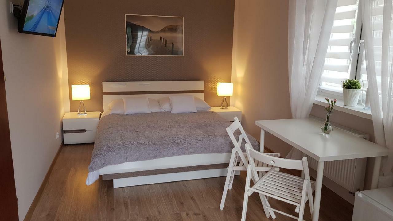 Pokoje Goscinne Venezia Czaplinek Exteriér fotografie